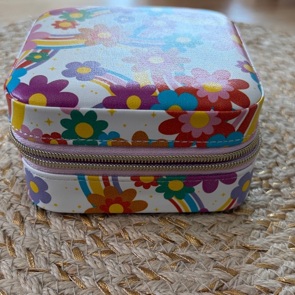 Source Unknown Pink Jewelry Organizer - Picture 3 of 4